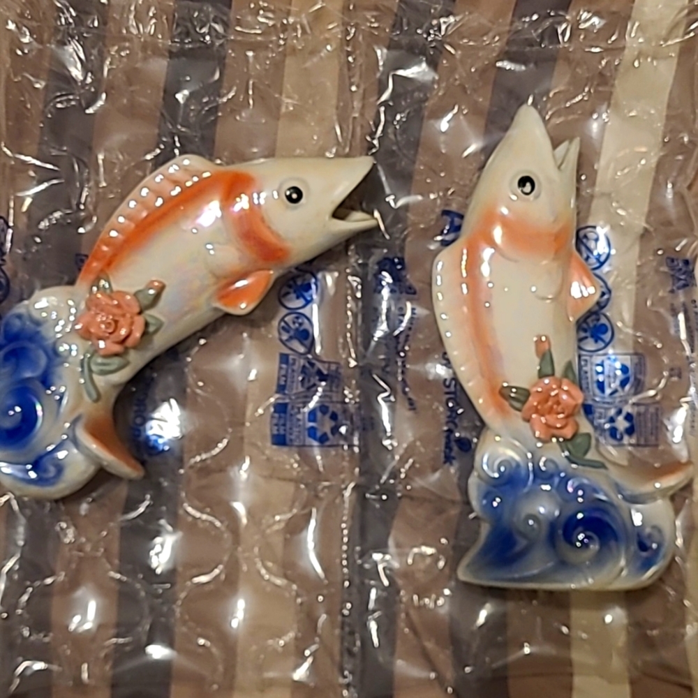 Ceramic fish